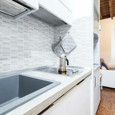 דירה Dapezz Sottosopra Tourist House בולוניה